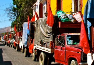 IMG_0222crop Trash collectors trucks with red flags