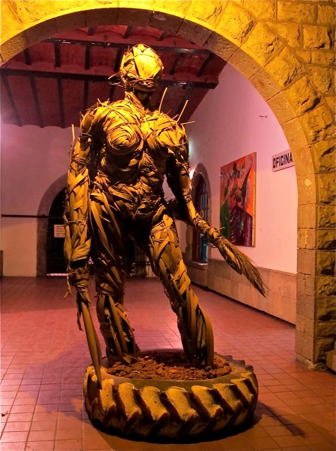 Human scupture of palm 