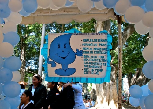 Banner: Los beneficios del agua...