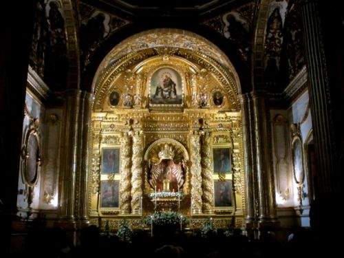 Gold encrusted altar
