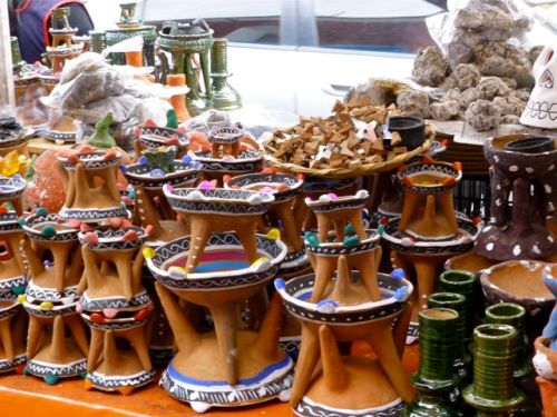 P1010083 Clay three-legged incense burners